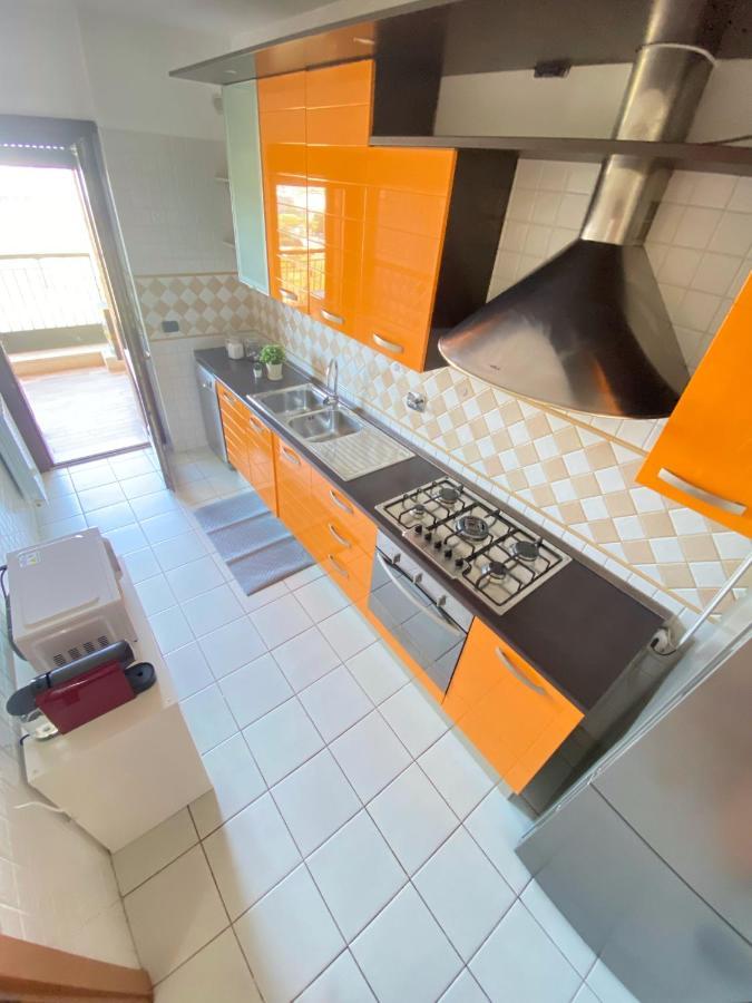 Sunset Escape Apartment - Panoramic Terrace Ф'юмічіно Екстер'єр фото